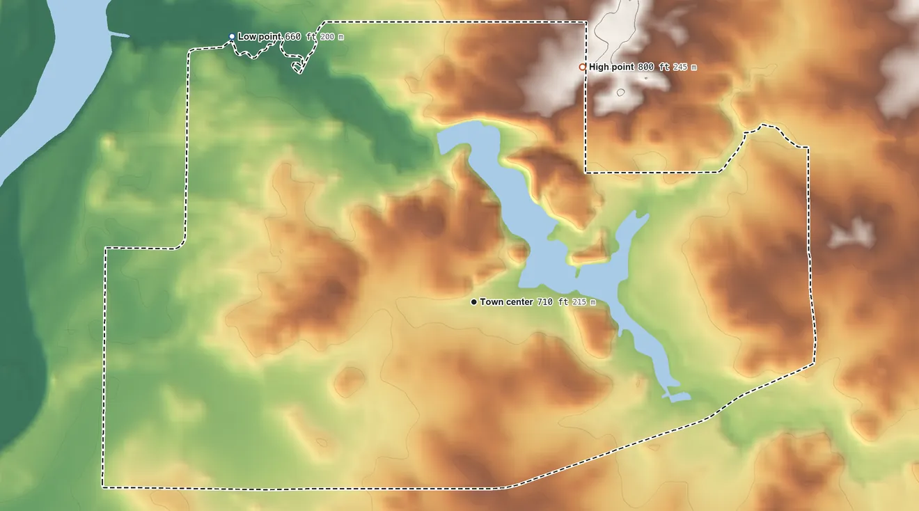Topographic elevation map of Lost Nation, Illinois, shaded from 660 ft on the northwest side to 800 ft on the northeast side