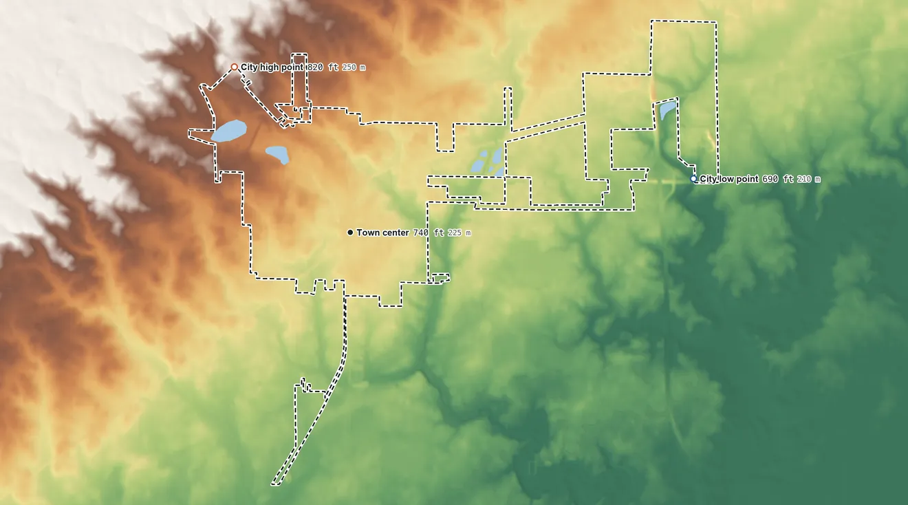 Topographic elevation map of Mendota, Illinois, shaded from 690 ft on the east side to 820 ft on the northwest side