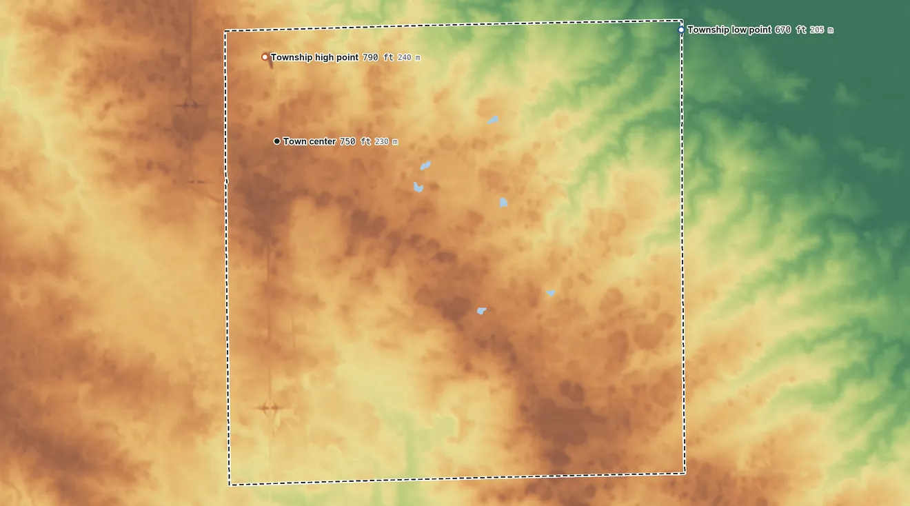Topographic elevation map of Minonk Township, Illinois, shaded from 670 ft on the east side to 790 ft on the north side