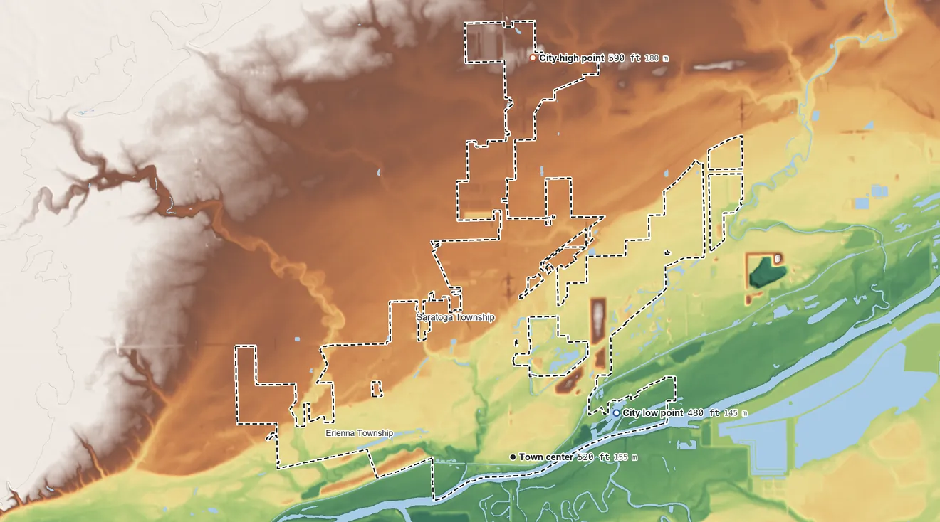 Topographic elevation map of Morris, Illinois, shaded from 480 ft on the northeast side to 590 ft on the north side