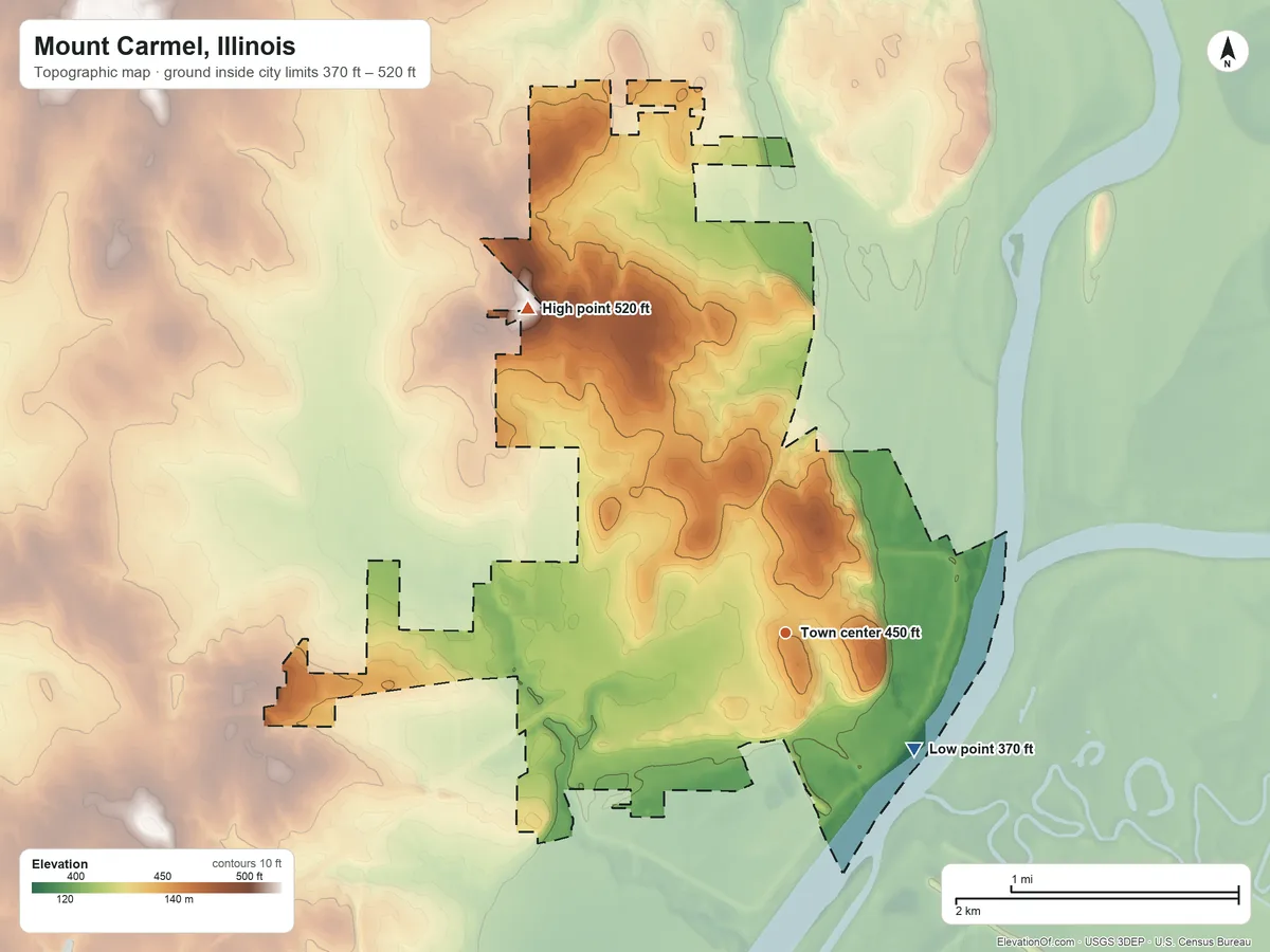 Topographic elevation map of Mount Carmel, Illinois, shaded from 370 ft on the southeast side to 520 ft on the northwest side