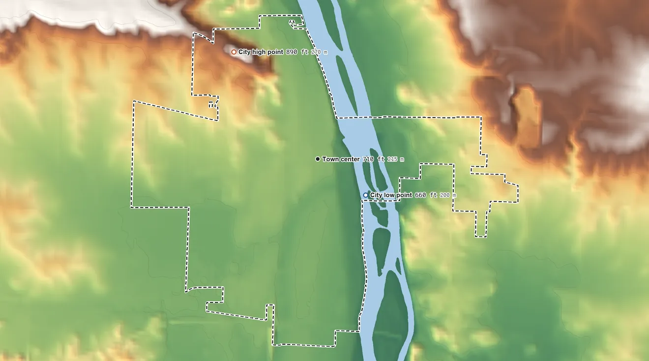 Topographic elevation map of Oregon, Illinois, shaded from 660 ft on the southeast side to 890 ft on the northwest side