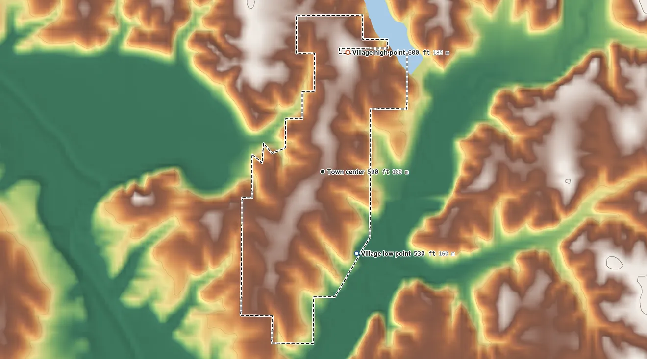 Topographic elevation map of Panama, Illinois, shaded from 530 ft on the south side to 600 ft on the north side