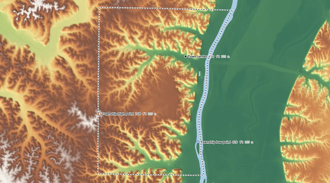 Topographic elevation map of Pearl Township, Illinois, shaded from 420 ft on the south side to 740 ft on the southwest side