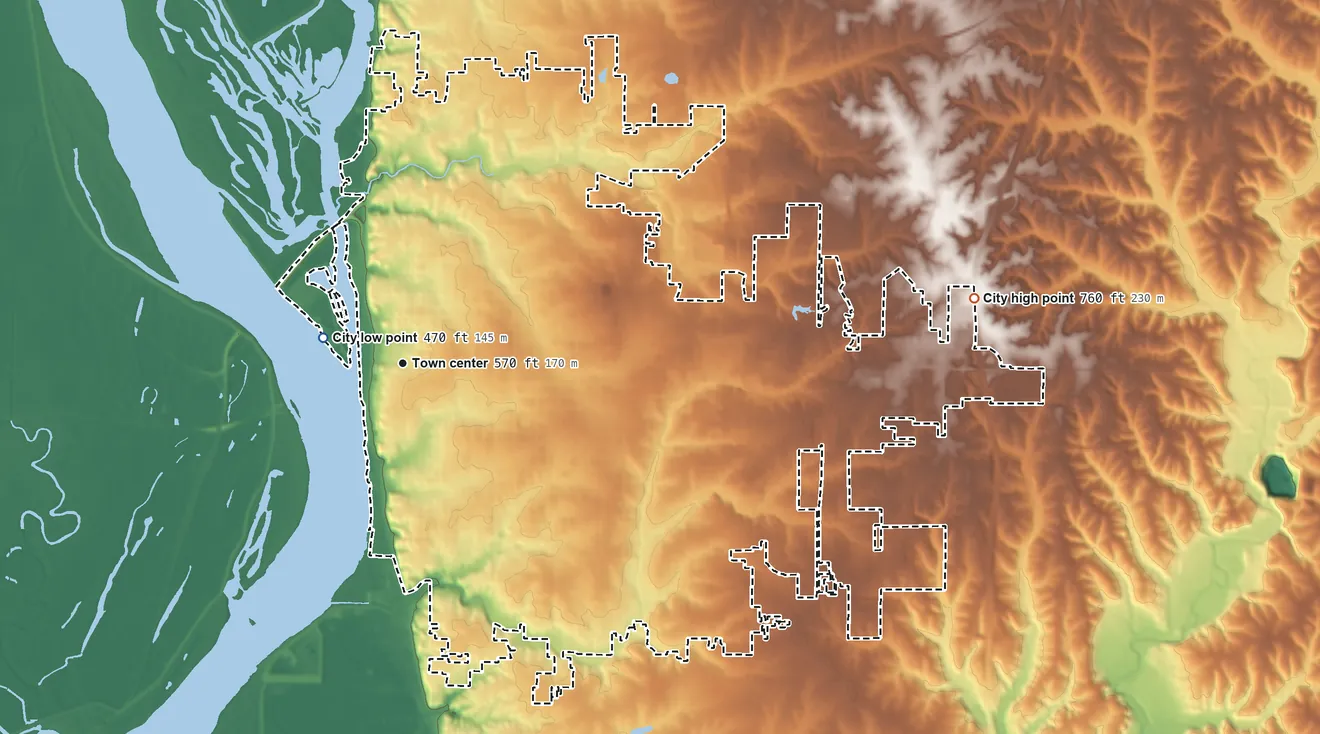 Topographic elevation map of Quincy, Illinois, shaded from 470 ft near the middle to 760 ft on the east side