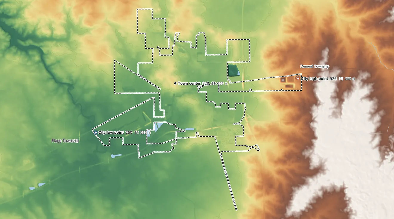 Topographic elevation map of Rochelle, Illinois, shaded from 760 ft on the southwest side to 920 ft on the east side