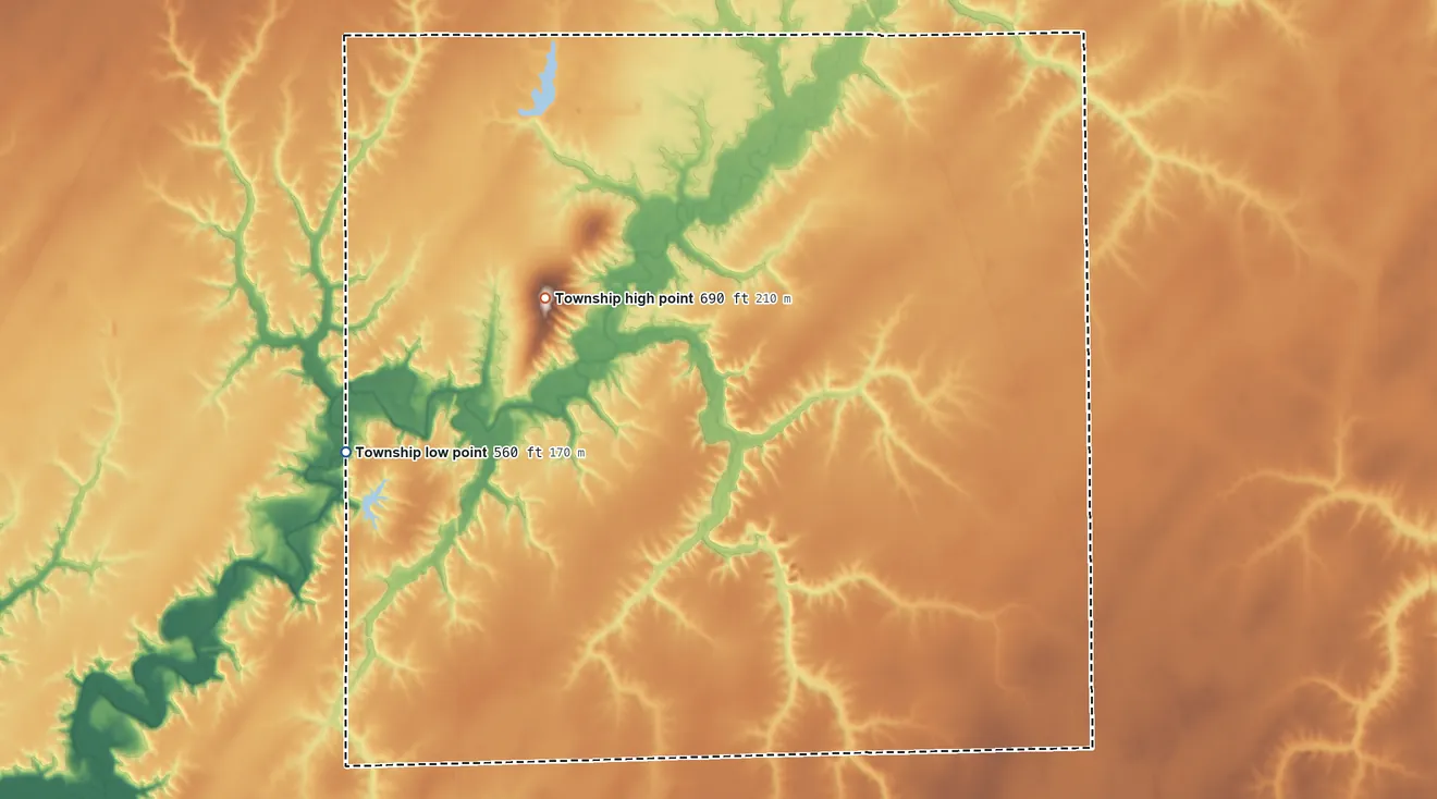 Topographic elevation map of Shaws Point Township, Illinois, shaded from 560 ft on the west side to 690 ft on Coops Mound