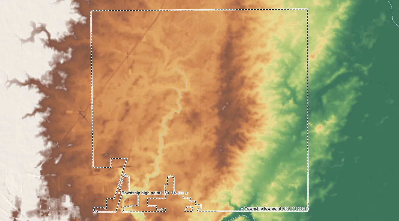 Topographic elevation map of Somer Township, Illinois, shaded from 690 ft on the southeast side to 760 ft on the southwest side