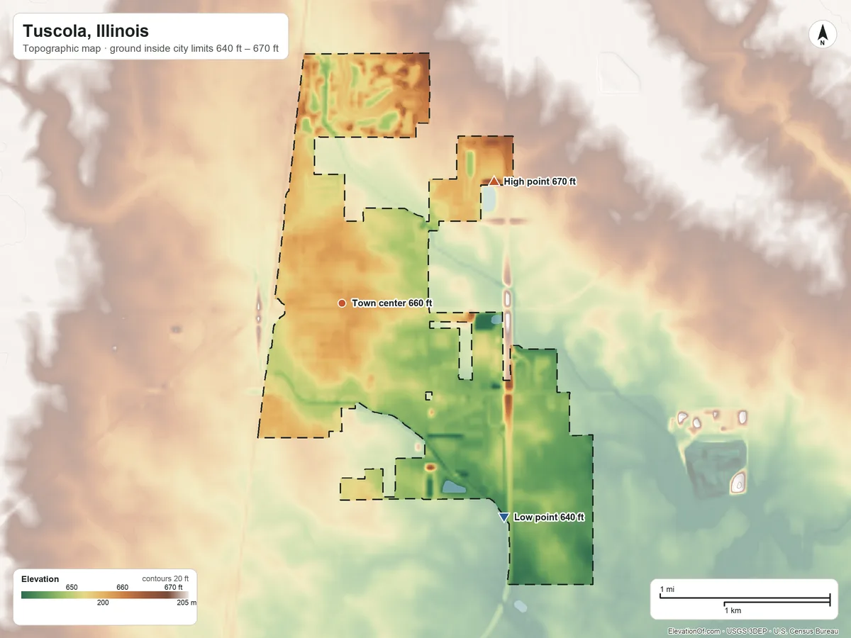 Topographic elevation map of Tuscola, Illinois, shaded from 640 ft on the southeast side to 670 ft on the northeast side