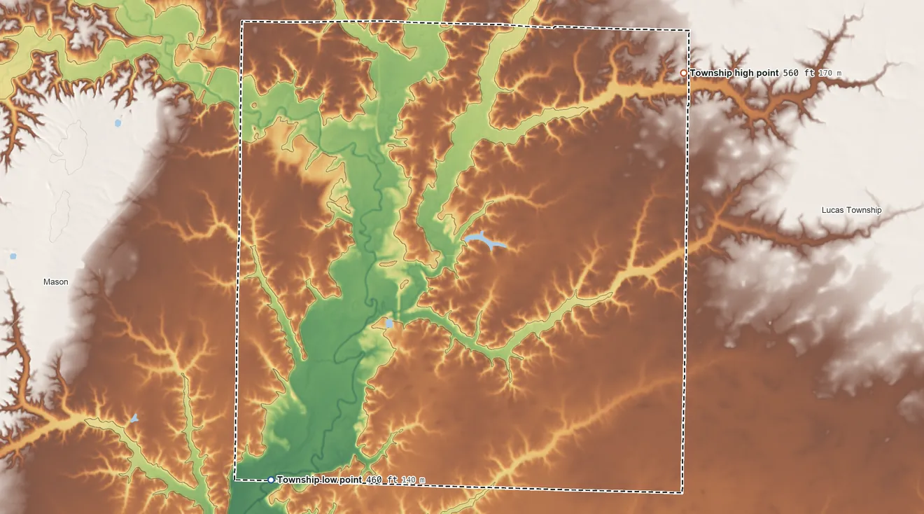 Topographic elevation map of Union Township, Effingham County, Illinois, shaded from 460 ft on the southwest side to 560 ft on the northeast side