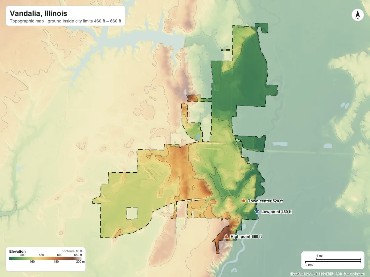 Topographic elevation map of Vandalia, Illinois, shaded from 460 ft near the middle to 660 ft on the southwest side