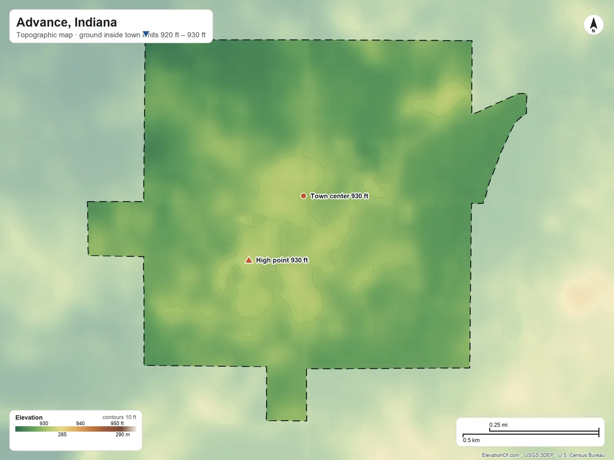 Topographic elevation map of Advance, Indiana, shaded from 920 ft on the northwest side to 930 ft on the southwest side