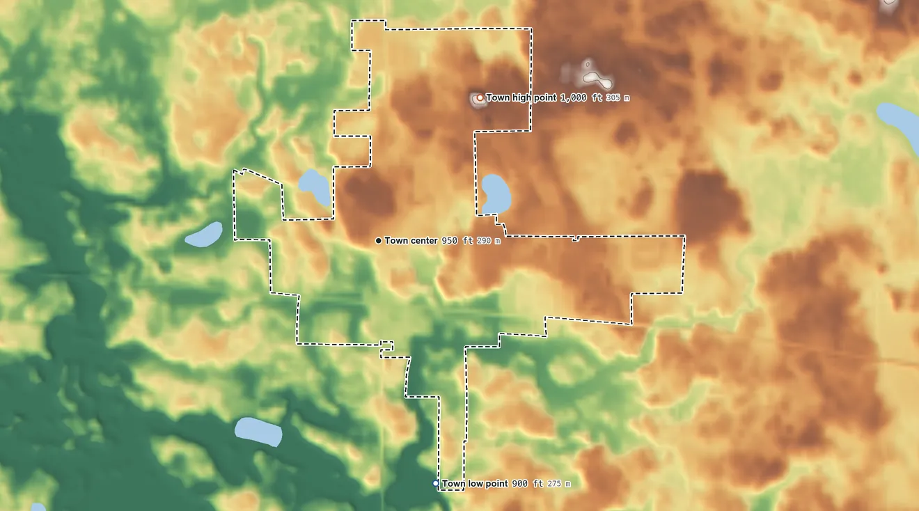 Topographic elevation map of Albion, Indiana, shaded from 900 ft on the south side to 1,000 ft on the northeast side