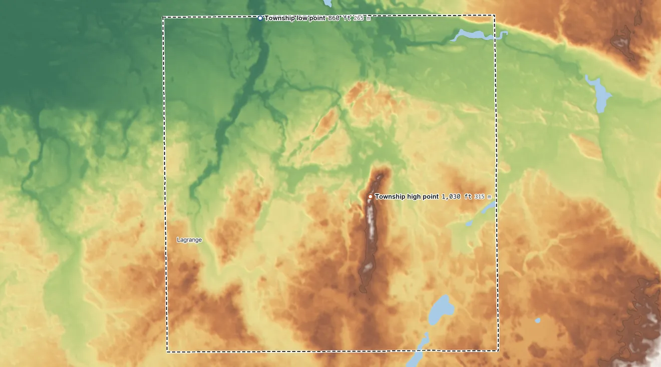 Topographic elevation map of Bloomfield Township, Indiana, shaded from 860 ft on the north side to 1,030 ft on The Knob