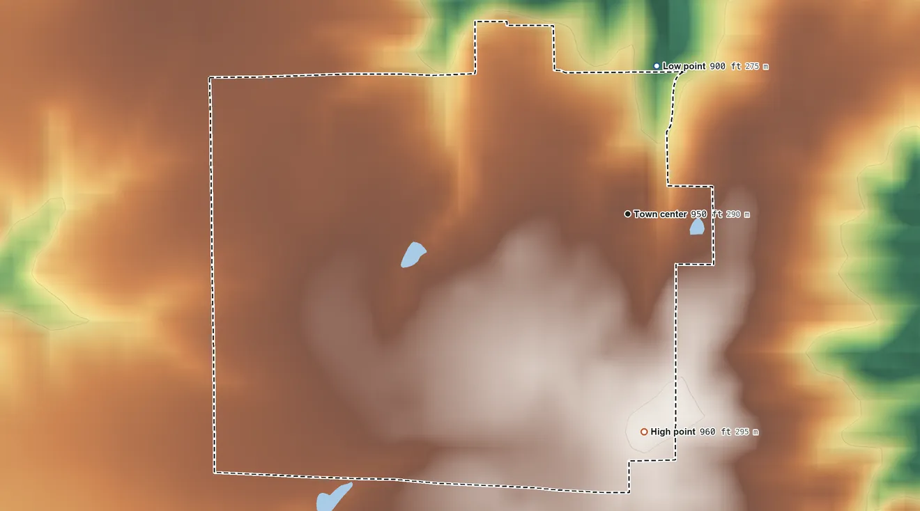 Topographic elevation map of Canaan, Indiana, shaded from 900 ft on the north side to 960 ft on the south side