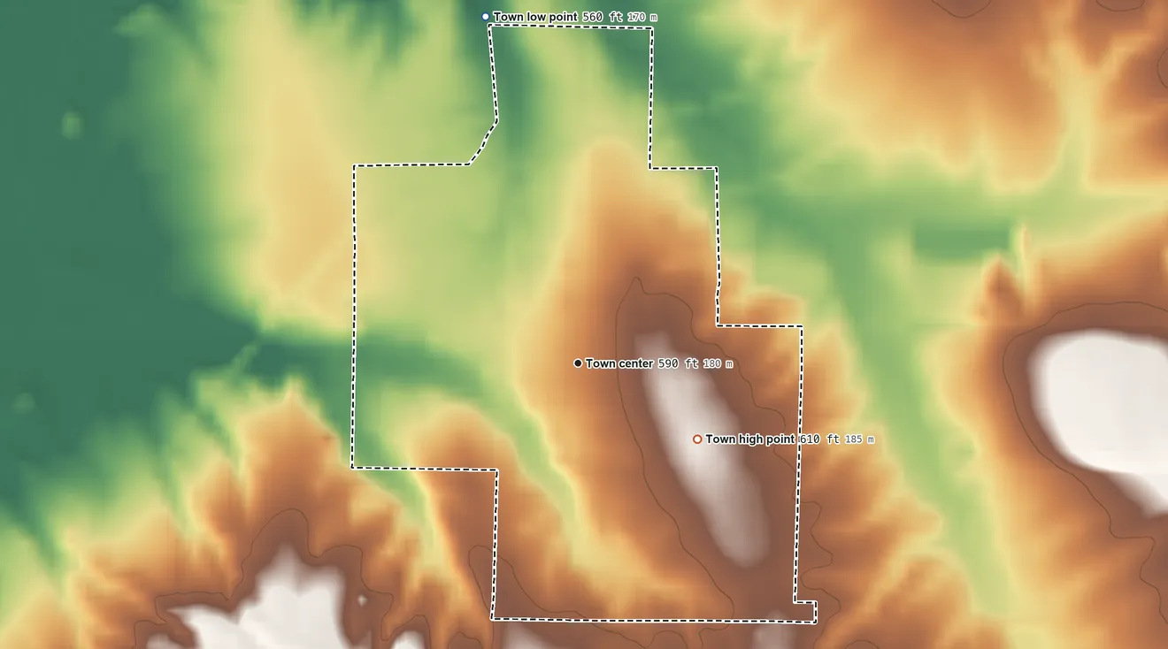Topographic elevation map of Clay City, Indiana, shaded from 560 ft on the north side to 610 ft on the southeast side
