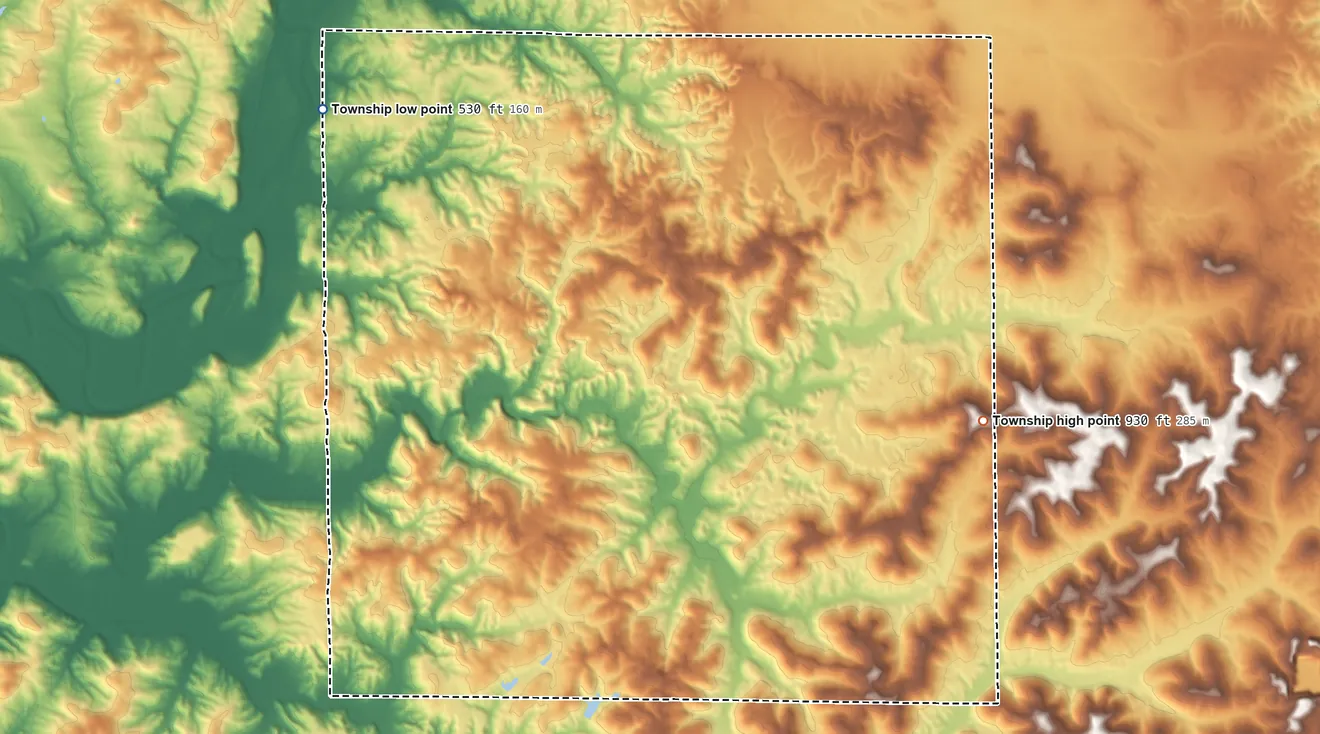 Topographic elevation map of Clay Township, Owen County, Indiana, shaded from 530 ft on the northwest side to 930 ft on the east side