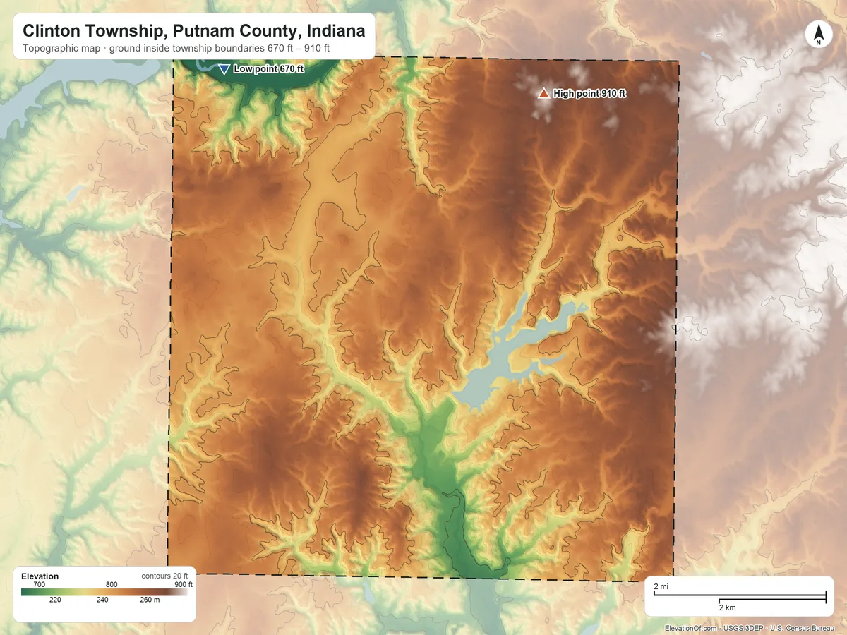 Topographic elevation map of Clinton Township, Putnam County, Indiana, shaded from 670 ft on the northwest side to 910 ft on the north side