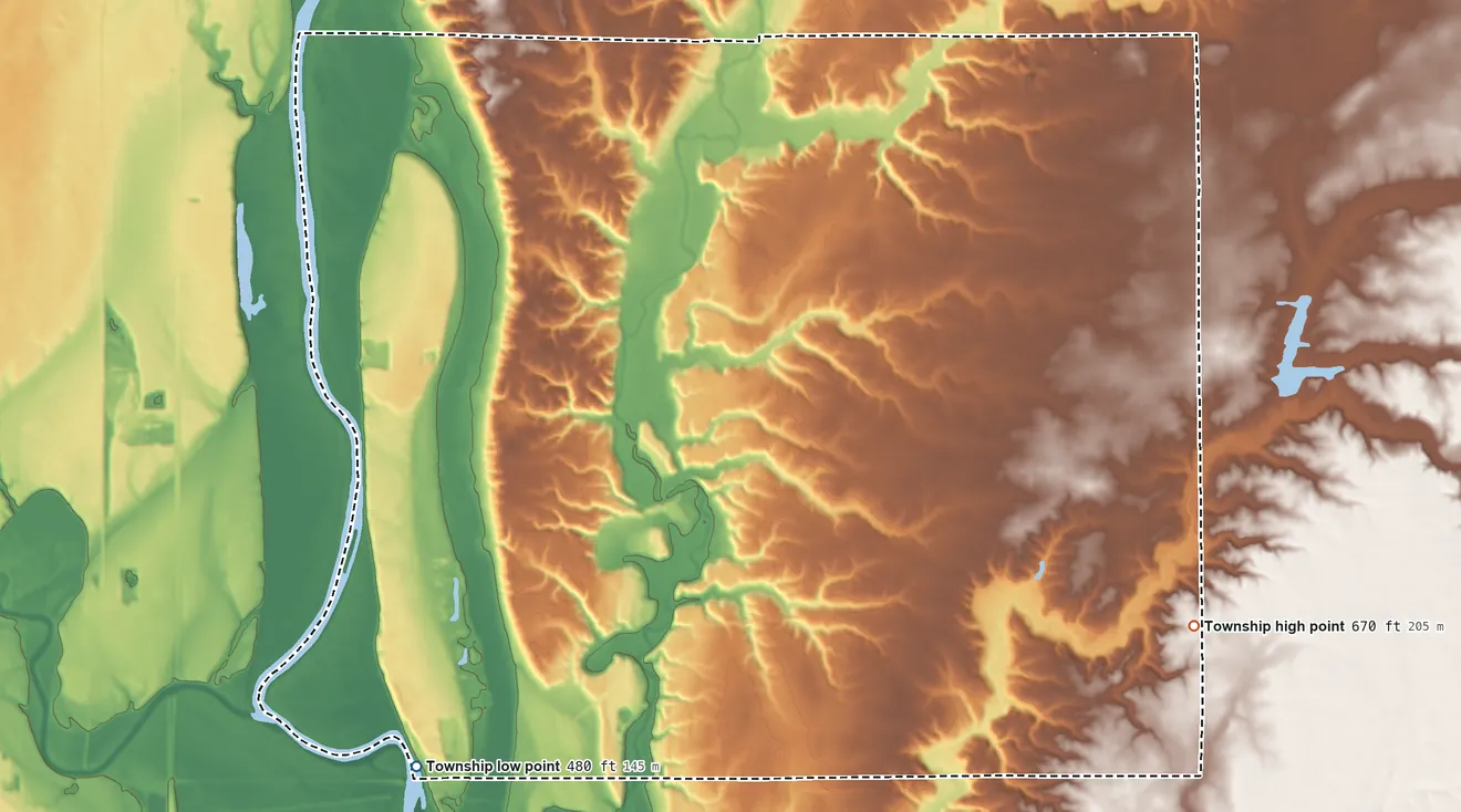 Topographic elevation map of Fulton Township, Indiana, shaded from 480 ft on the southwest side to 670 ft on the southeast side