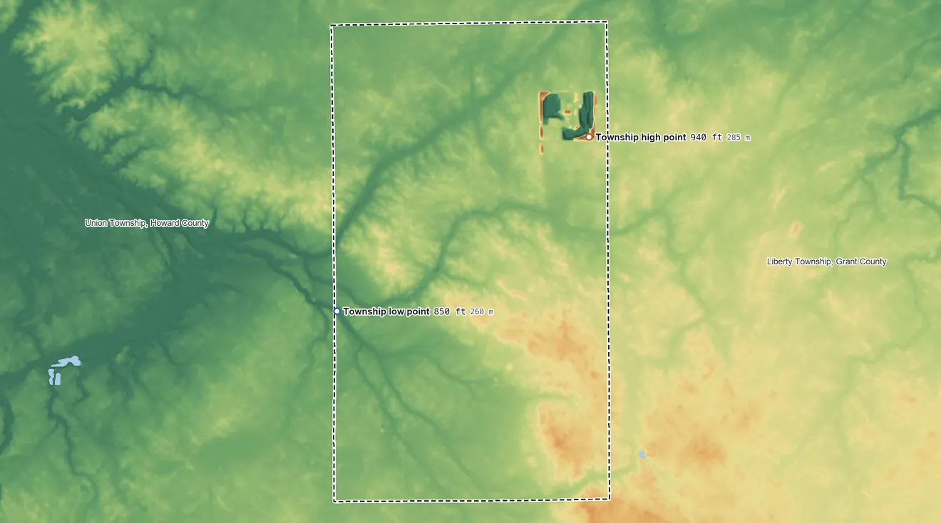 Topographic elevation map of Green Township, Grant County, Indiana, shaded from 850 ft on the west side to 940 ft on the northeast side