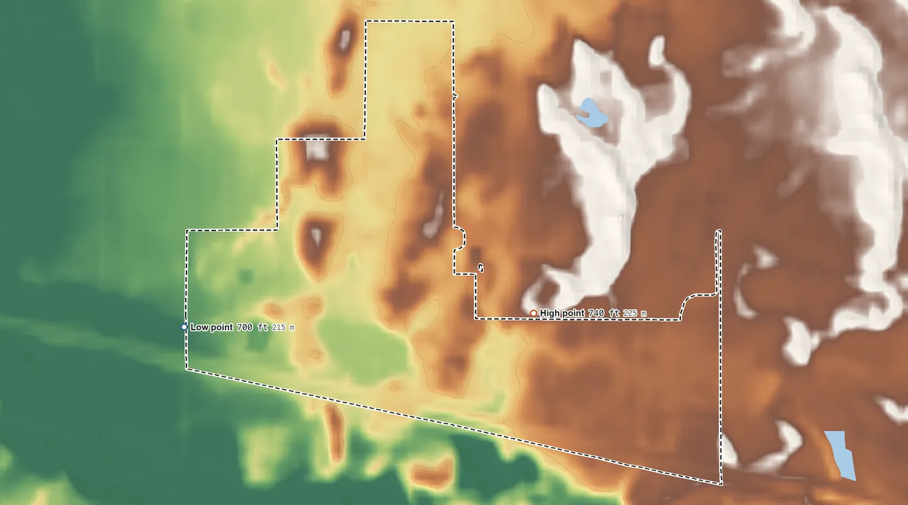 Topographic elevation map of Groverton, Indiana, shaded from 700 ft on the west side to 740 ft on the east side