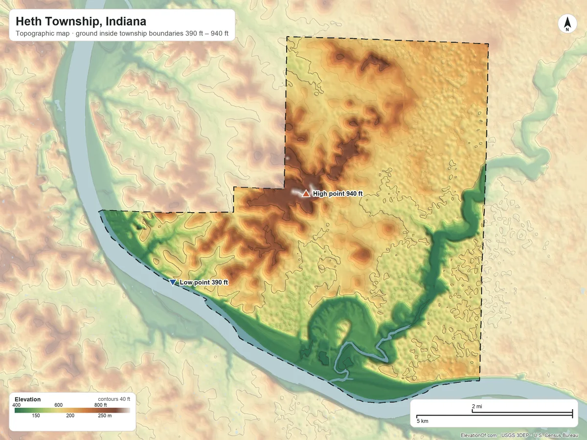 Topographic elevation map of Heth Township, Indiana, shaded from 390 ft on the west side to 940 ft on Hayes Hill