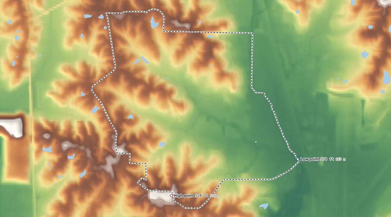 Topographic elevation map of Highland, Vanderburgh County, Indiana, shaded from 370 ft on the southeast side to 510 ft on the south side