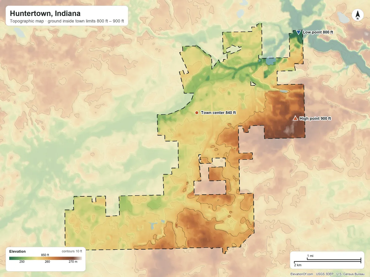 Topographic elevation map of Huntertown, Indiana, shaded from 800 ft on the northeast side to 900 ft on the east side