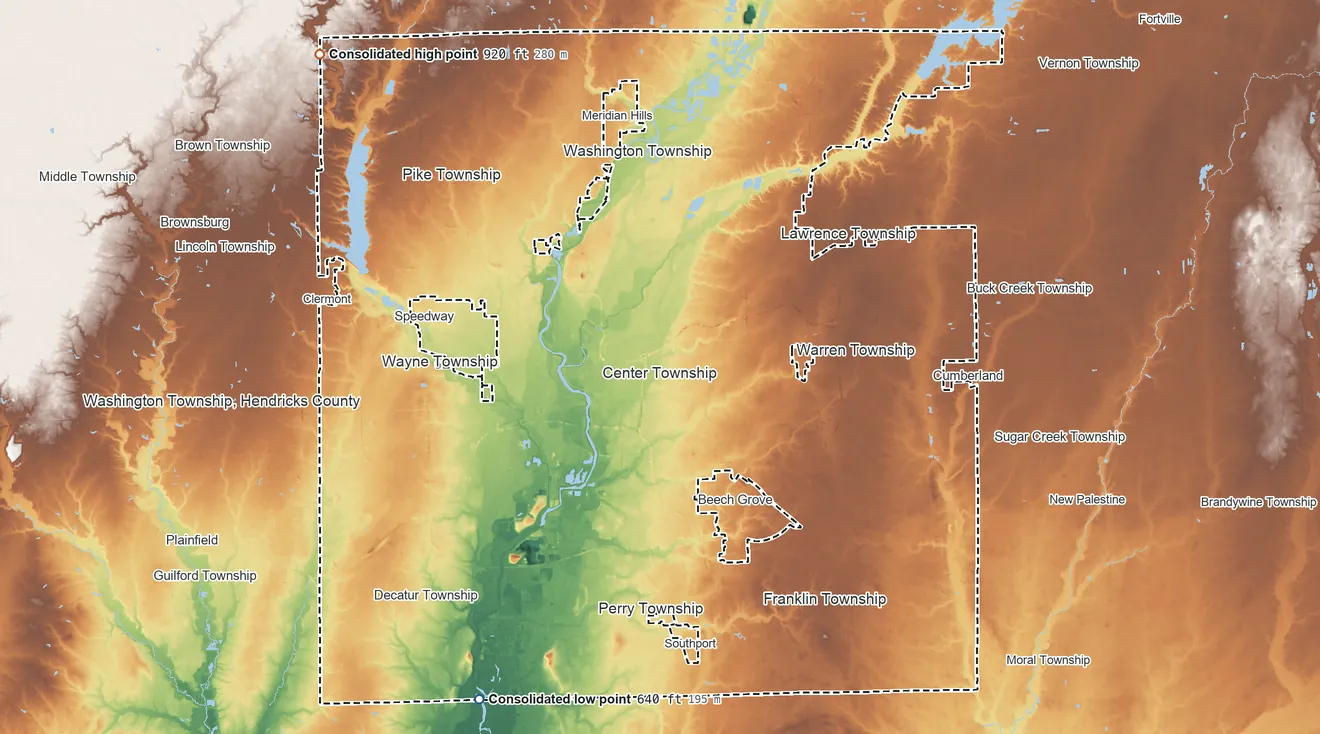 Topographic elevation map of Indianapolis, Indiana, shaded from 640 ft on the southwest side to 920 ft on the northwest side