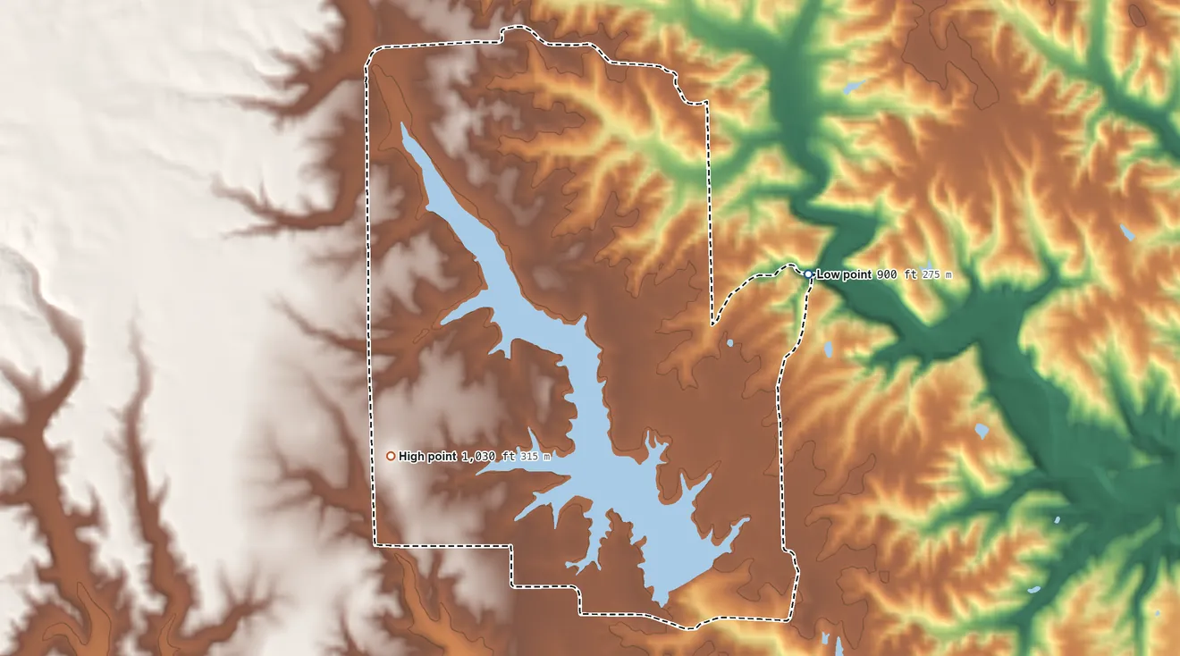 Topographic elevation map of Lake Santee, Indiana, shaded from 900 ft on the east side to 1,030 ft on the southwest side