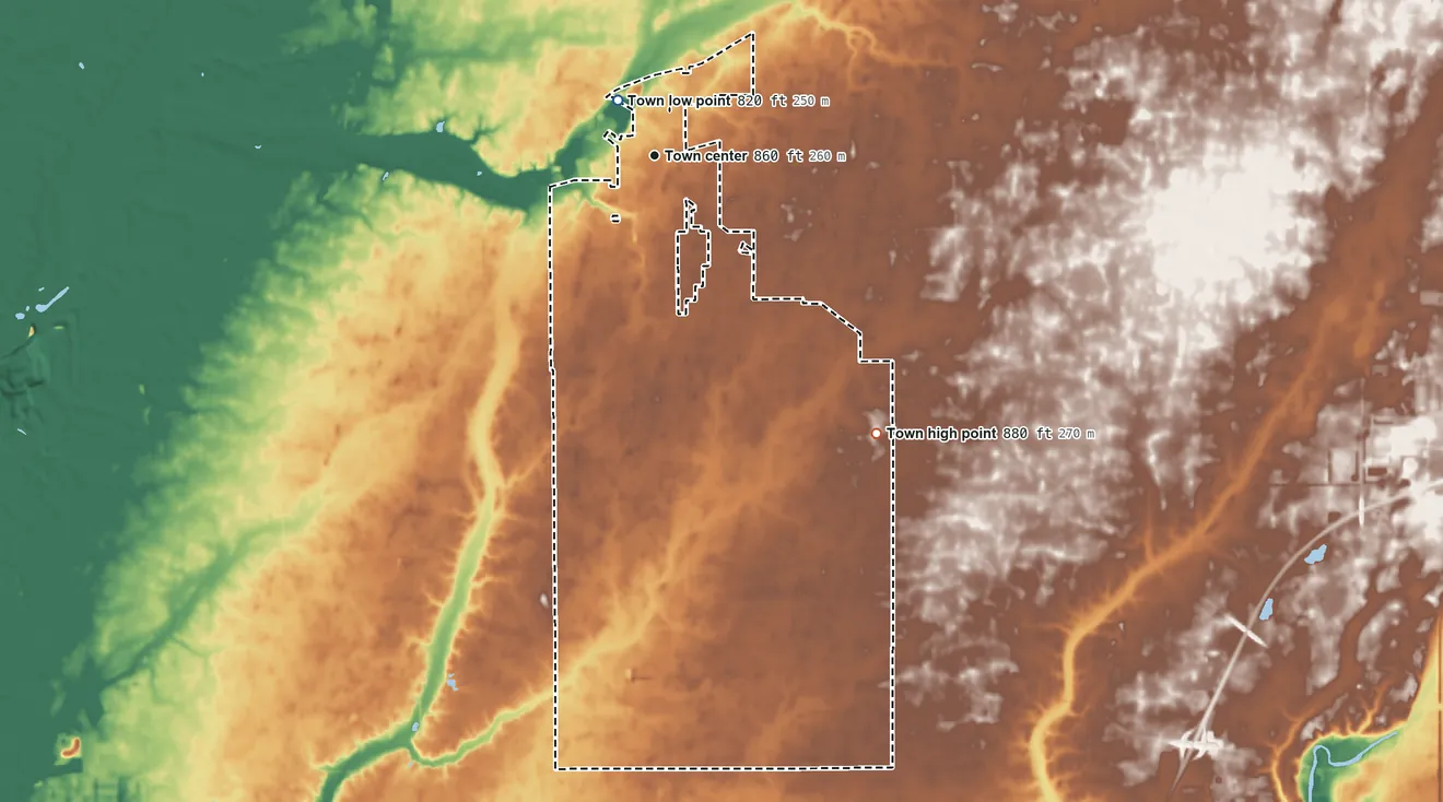 Topographic elevation map of Lapel, Indiana, shaded from 820 ft near the middle to 880 ft on the southeast side