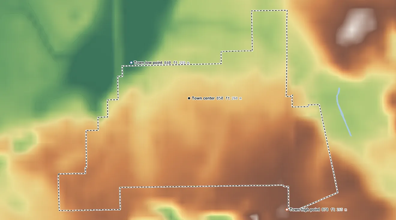Topographic elevation map of Leesburg, Indiana, shaded from 840 ft on the northwest side to 870 ft on the southeast side