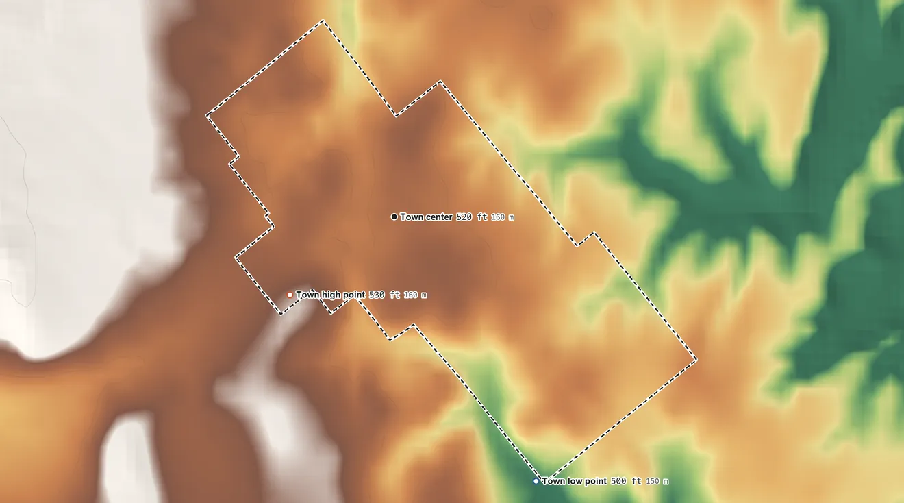 Topographic elevation map of Monroe City, Indiana, shaded from 500 ft on the southeast side to 530 ft on the southwest side