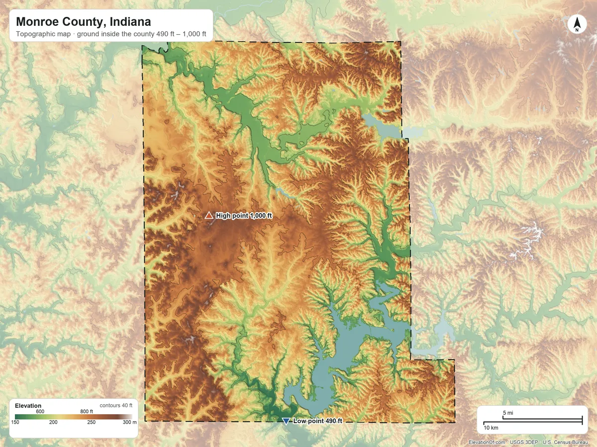 Topographic elevation map of Monroe County, Indiana, shaded from 490 ft on the south side to 1,000 ft on the west side
