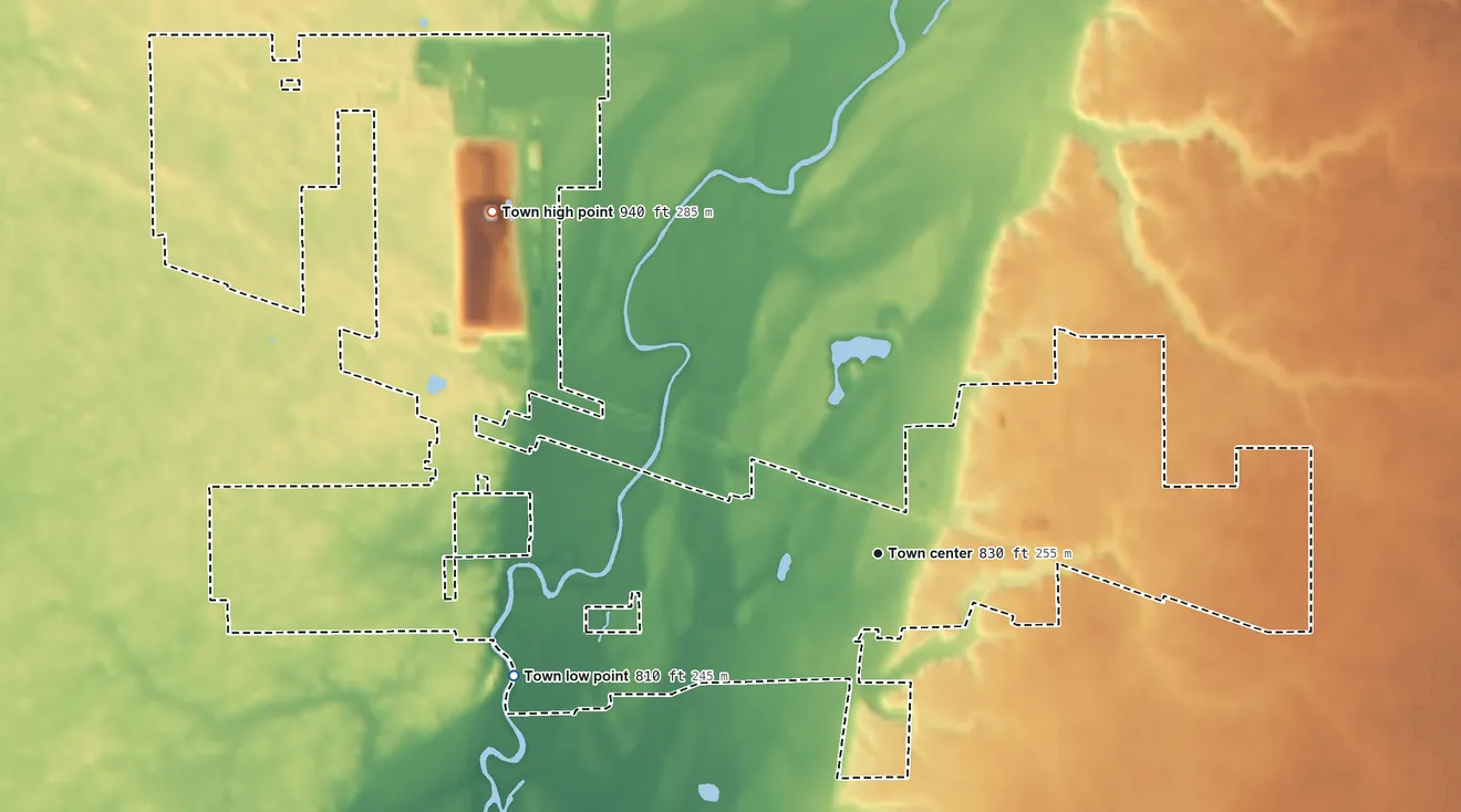 Topographic elevation map of Morristown, Indiana, shaded from 810 ft on the west side to 940 ft on the northwest side