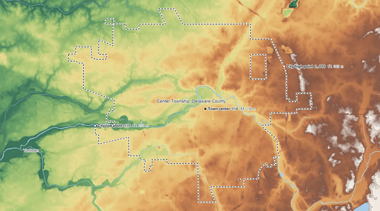 Topographic elevation map of Muncie, Indiana, shaded from 910 ft on the west side to 1,000 ft on the northeast side