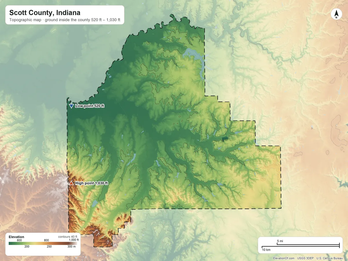 Topographic elevation map of Scott County, Indiana, shaded from 520 ft on the west side to 1,030 ft on the southwest side