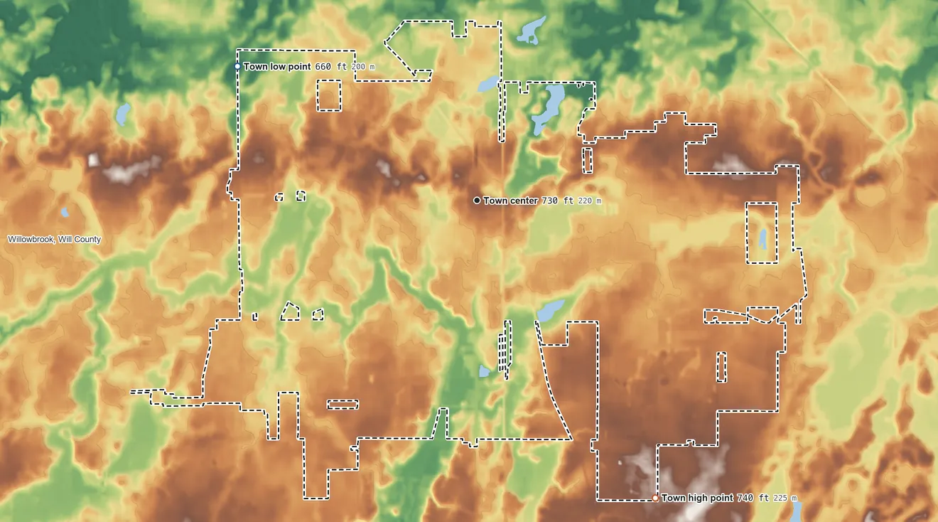 Topographic elevation map of St. John, Indiana, shaded from 660 ft on the northwest side to 740 ft on the southeast side