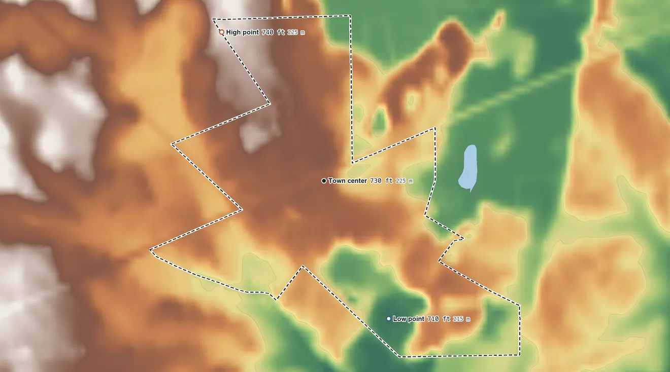 Topographic elevation map of Stillwell, Indiana, shaded from 710 ft on the southeast side to 740 ft on the northwest side