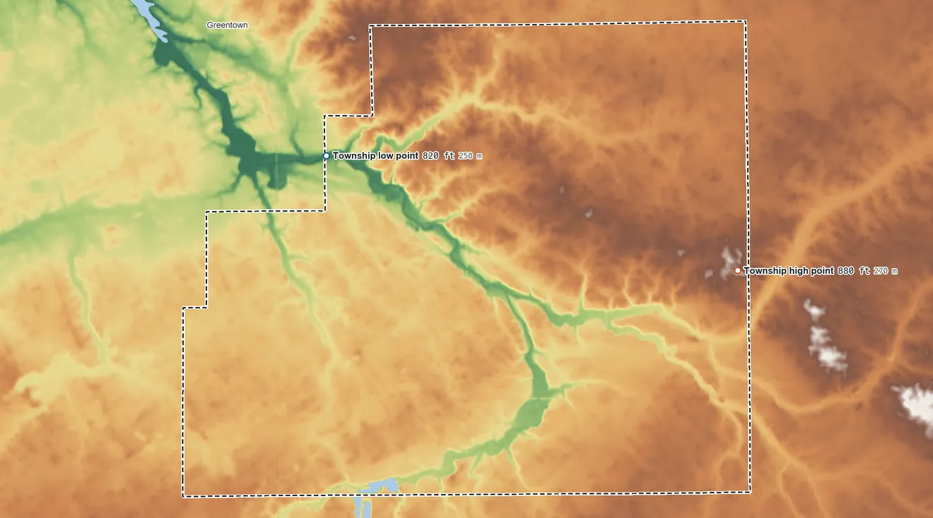 Topographic elevation map of Union Township, Howard County, Indiana, shaded from 820 ft on the northwest side to 880 ft on the east side