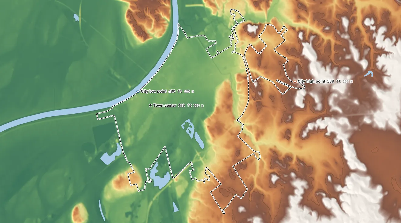 Topographic elevation map of Vincennes, Indiana, shaded from 400 ft near the middle to 530 ft on the east side