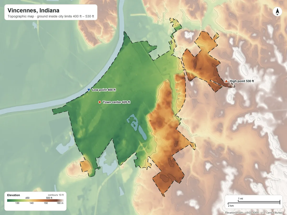 Topographic elevation map of Vincennes, Indiana, shaded from 400 ft near the middle to 530 ft on the east side