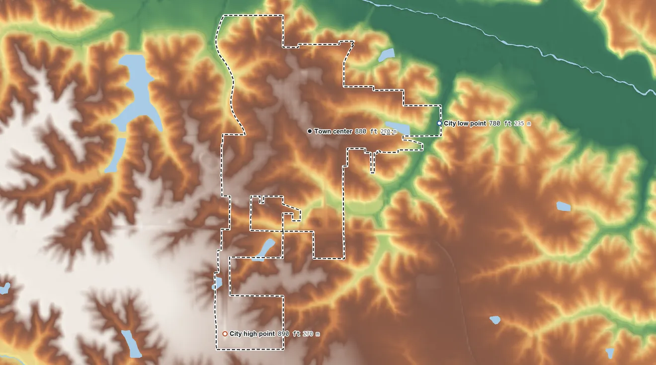 Topographic elevation map of Bloomfield, Iowa, shaded from 780 ft on the east side to 890 ft on the southwest side