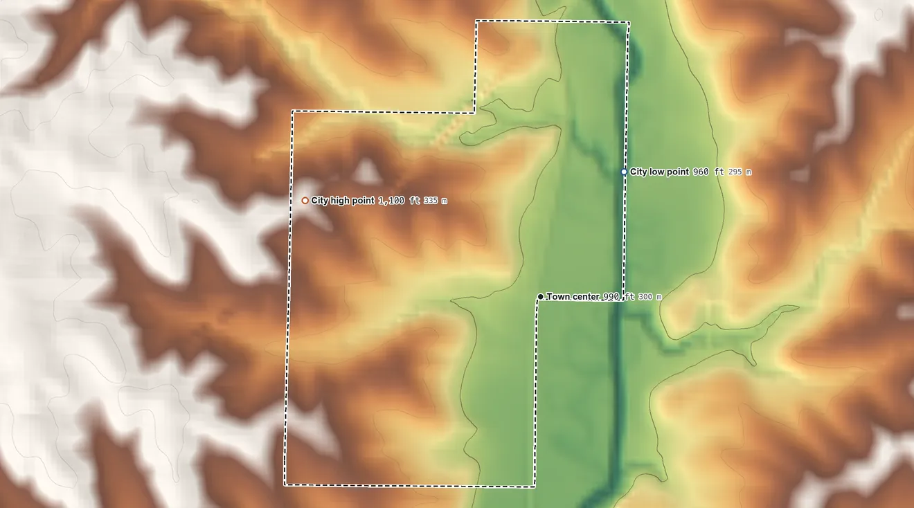 Topographic elevation map of Coin, Iowa, shaded from 960 ft on the northeast side to 1,100 ft on the west side