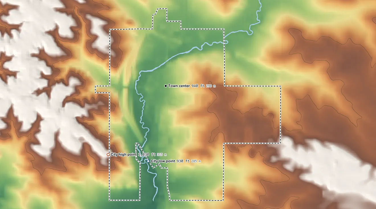 Topographic elevation map of Denver, Iowa, shaded from 930 ft on the south side to 1,030 ft on the southwest side