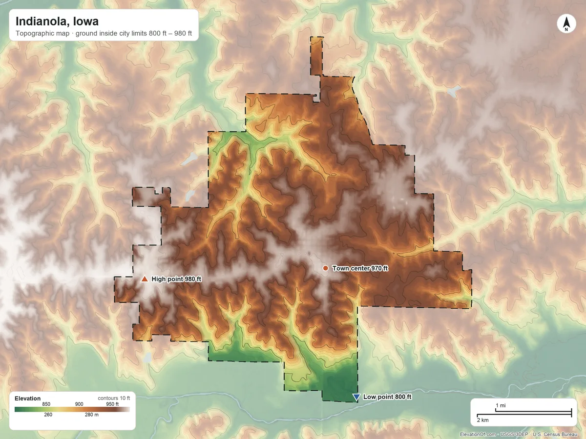 Topographic elevation map of Indianola, Iowa, shaded from 800 ft on the south side to 980 ft on the west side