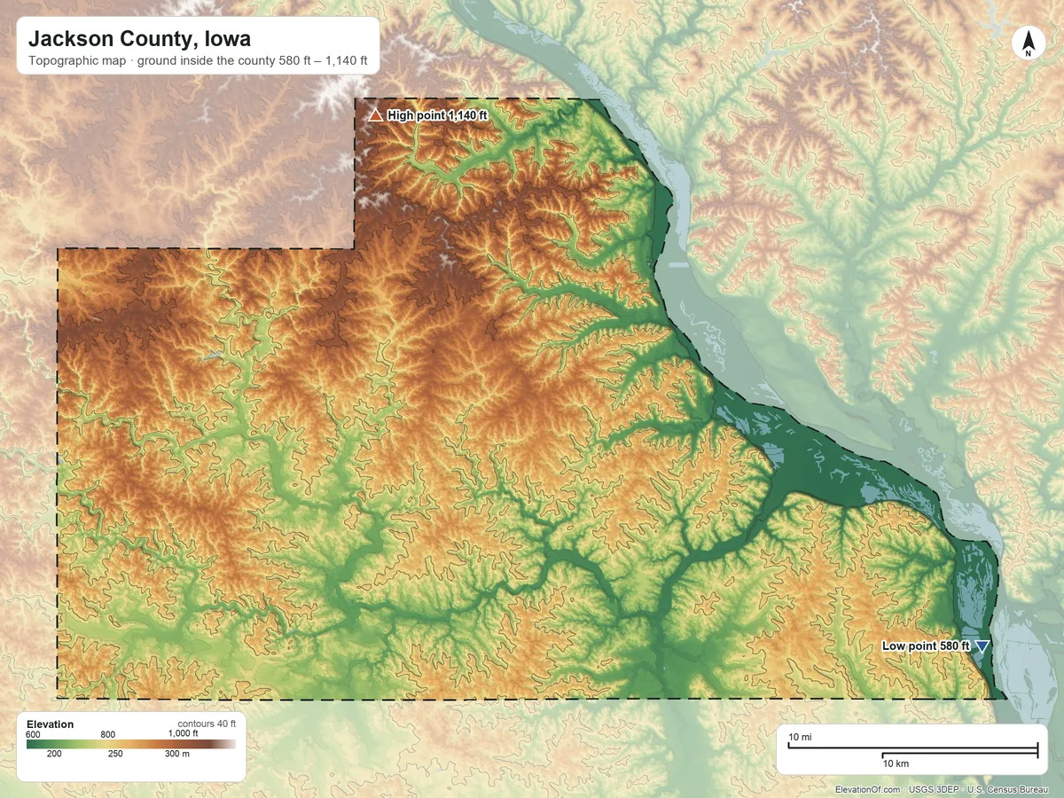 Topographic elevation map of Jackson County, Iowa, shaded from 580 ft on the southeast side to 1,140 ft on the northwest side