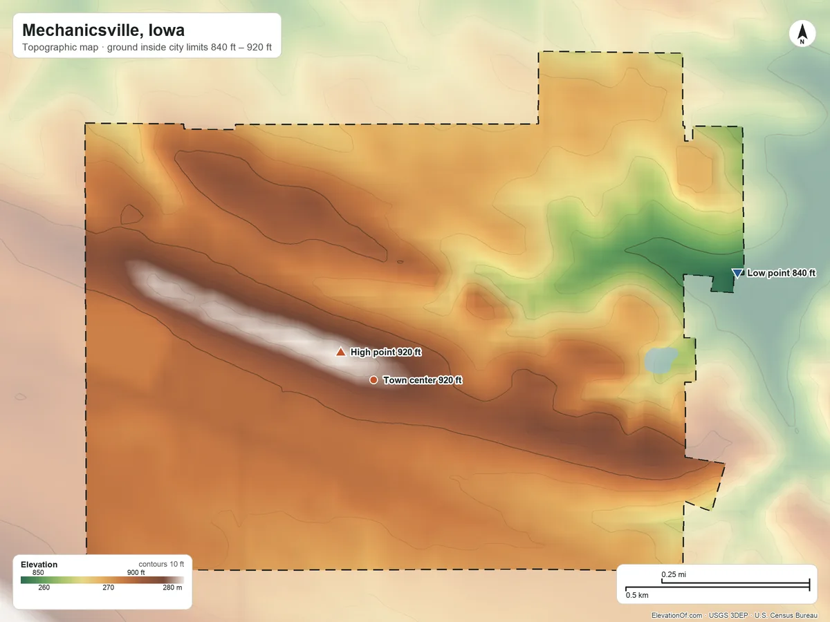 Topographic elevation map of Mechanicsville, Iowa, shaded from 840 ft on the east side to 920 ft near the middle