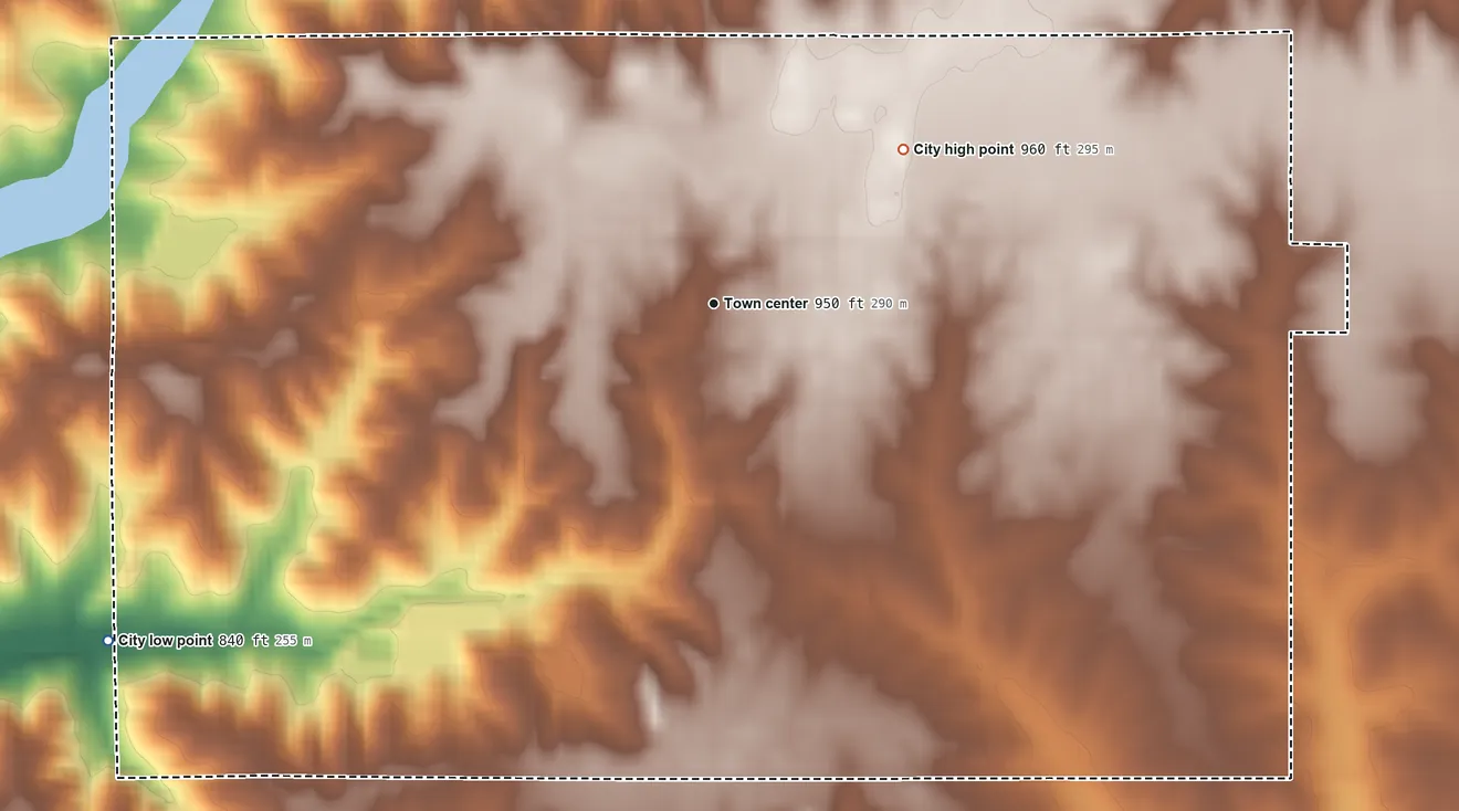 Topographic elevation map of Montezuma, Iowa, shaded from 840 ft on the southwest side to 960 ft on the northeast side