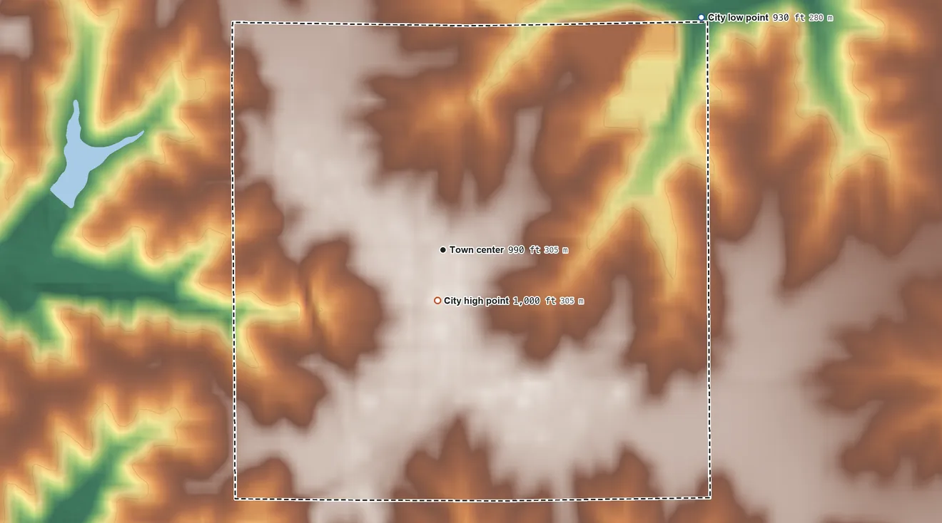 Topographic elevation map of Moulton, Iowa, shaded from 930 ft on the northeast side to 1,000 ft near the middle